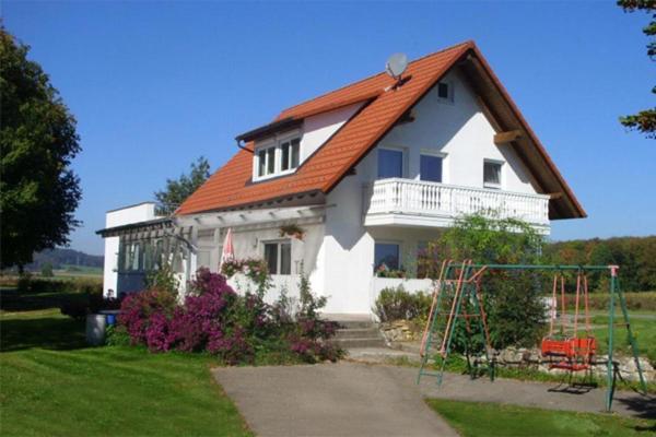 Ferienhaus Eichhoelzle Muensingen Exterior photo
